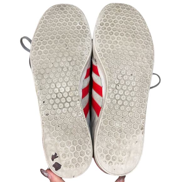Adidas Gazelle Gray Red Stripes Suede Sneakers BB5257 Men\'s size 10.5 *GOOD*